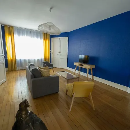 Aux Remparts Des Hospices Apartamento *