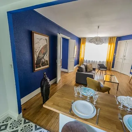 Apartamento Aux Remparts Des Hospices *
