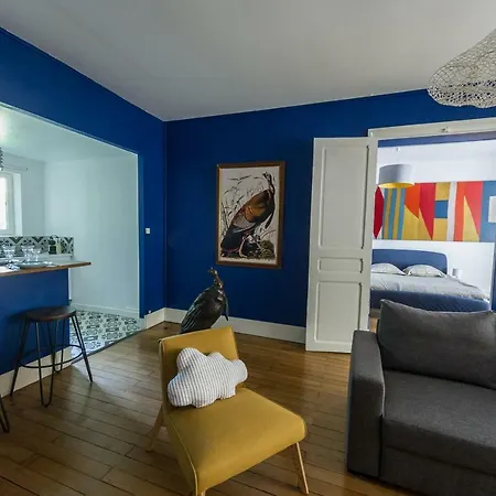 Apartment Aux Remparts Des Hospices