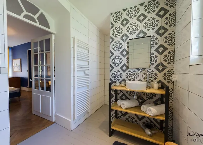 Aux Remparts Des Hospices Apartamento *