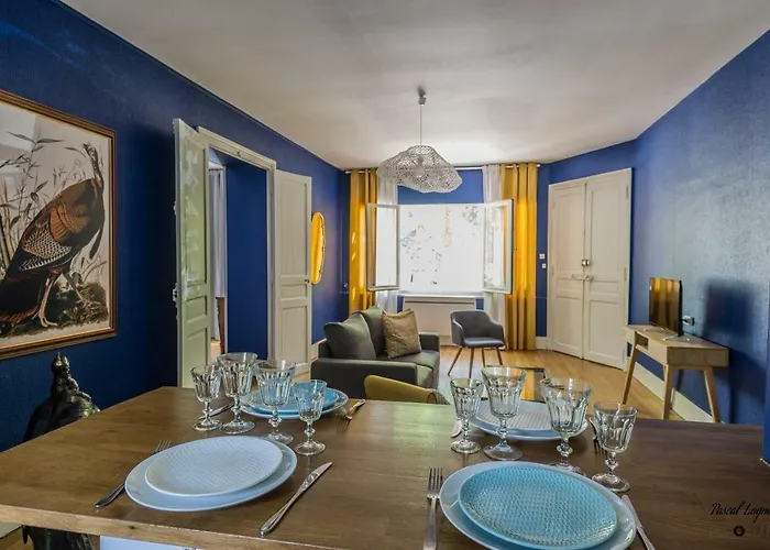 Aux Remparts Des Hospices Apartamento