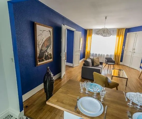 Apartamento Aux Remparts Des Hospices *