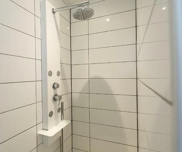 Aux Remparts Des Hospices *