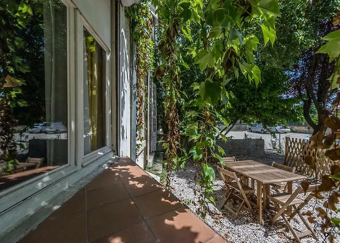 Apartamento Aux Remparts Des Hospices *